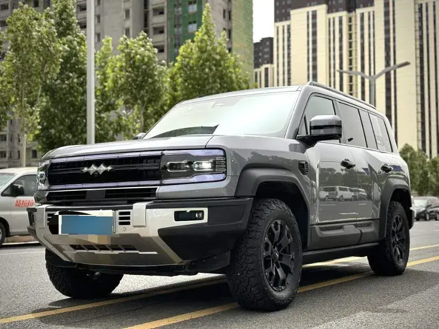 2023 FangChengBao Bao 5 1.5T 194HP L4 E-CVT PHEV 31.8KWH