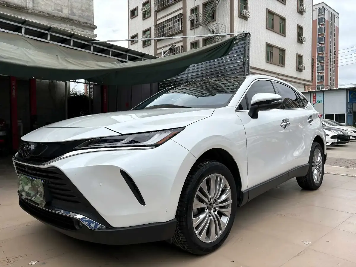 2023 Toyota Harrier 2.0L 171HP L4 CVT