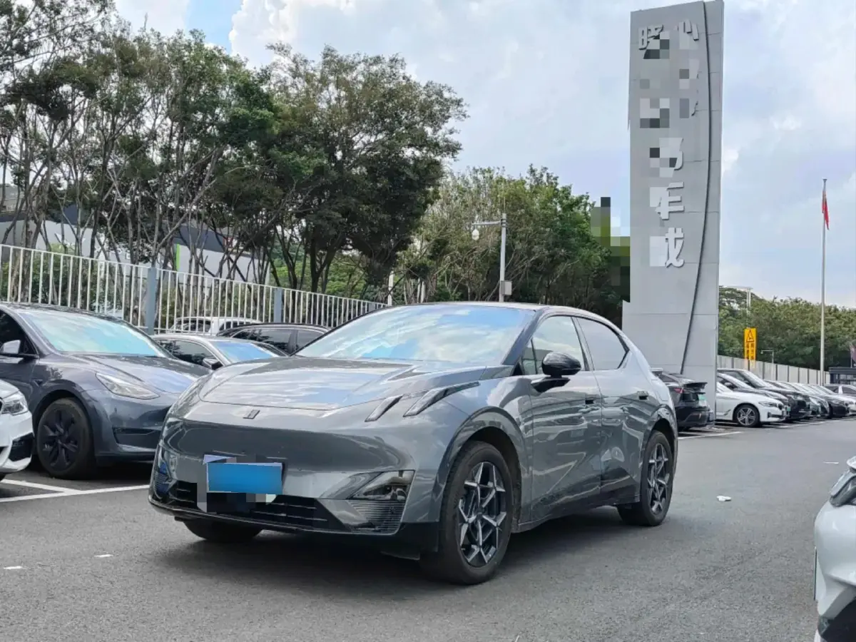 2025 LYNK&CO Z20 BEV 61.47KWH