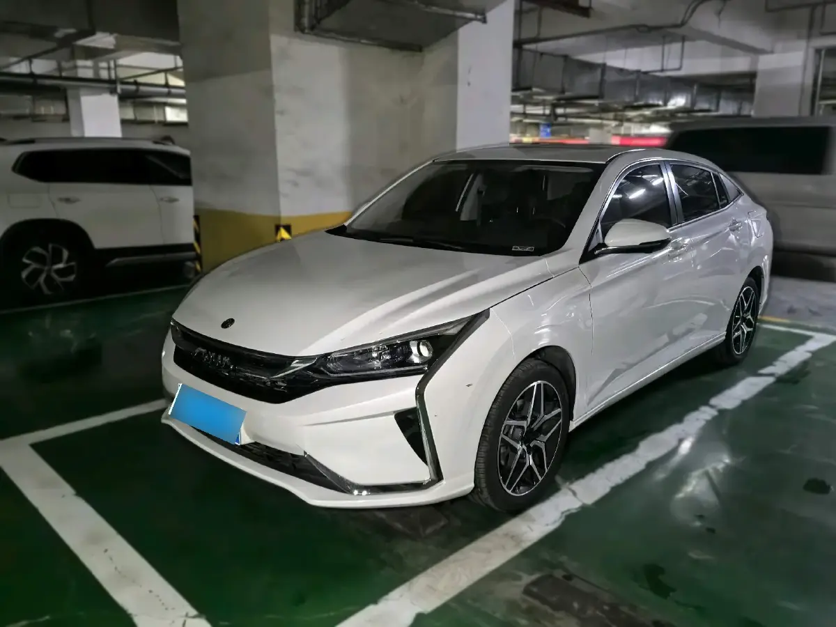 2021 DongFeng Aeolus YiXuan 1.5T 150HP L4 6DCT