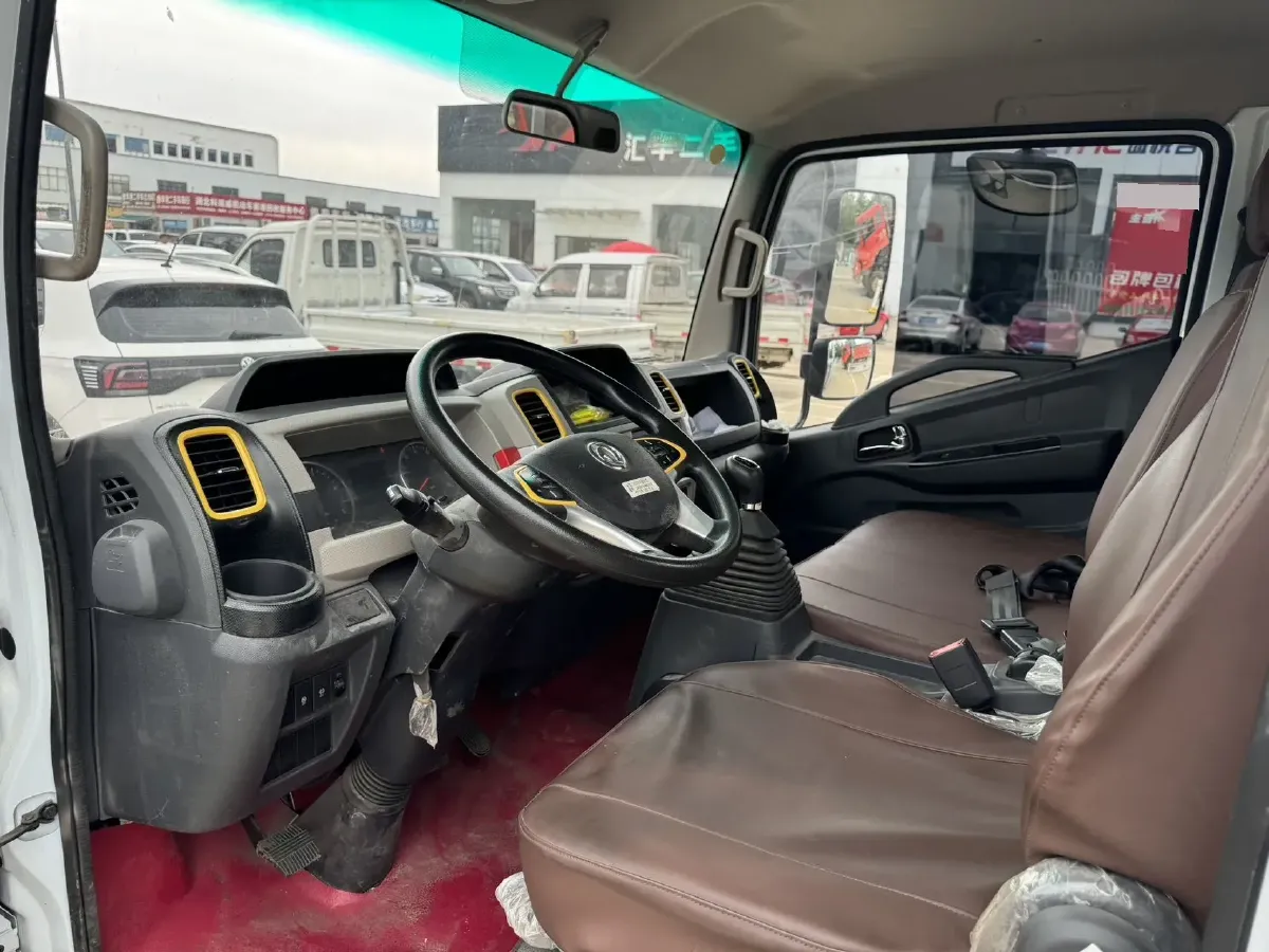 2015 Dongfeng DongFeng Pickup 2.4T 82HP L4 5MT,autocango,china used car exporter,china ev exporter,chinese used car exporter,chinese used ev exporter