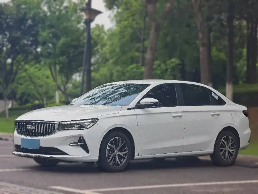2025 Geely Emgrand 1.5L 127HP L4 CVT