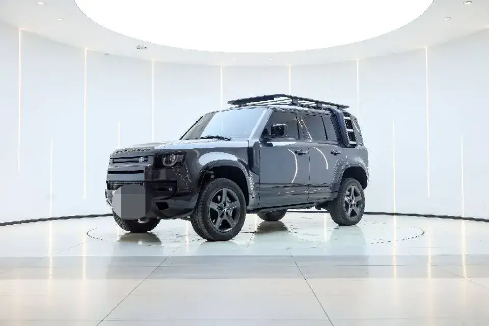 2023 Land Rover Defender 3.0T 400HP L6 8AT