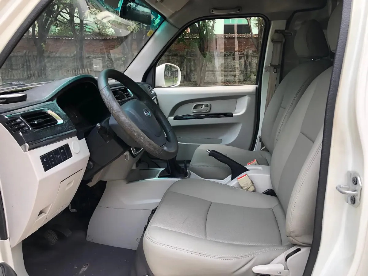 2021 DongFeng DFAC YuFeng EV BEV 92.16KWH,autocango,china used car exporter,china ev exporter,chinese used car exporter,chinese used ev exporter