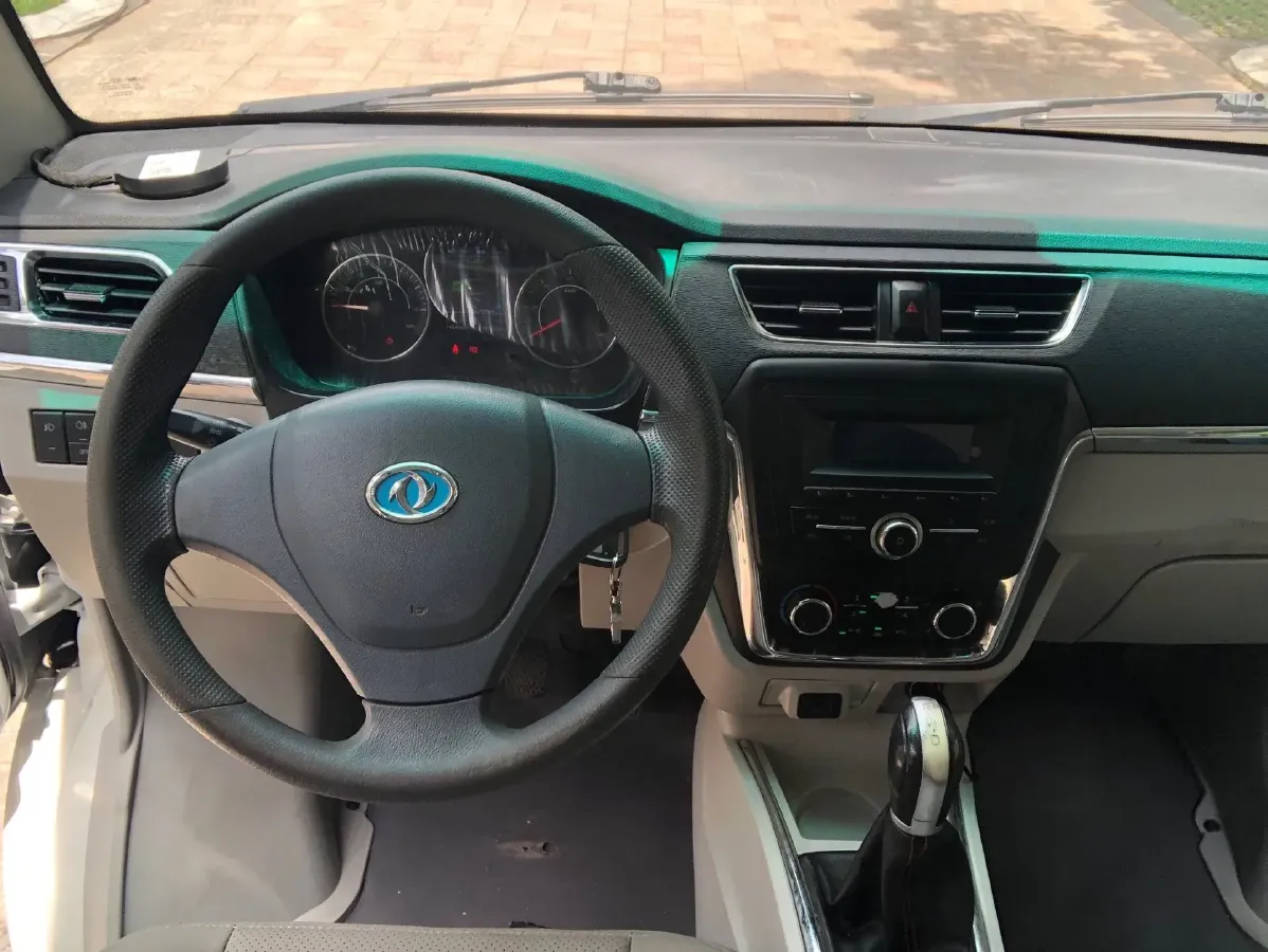 2021 DongFeng DFAC YuFeng EV BEV 92.16KWH,autocango,china used car exporter,china ev exporter,chinese used car exporter,chinese used ev exporter