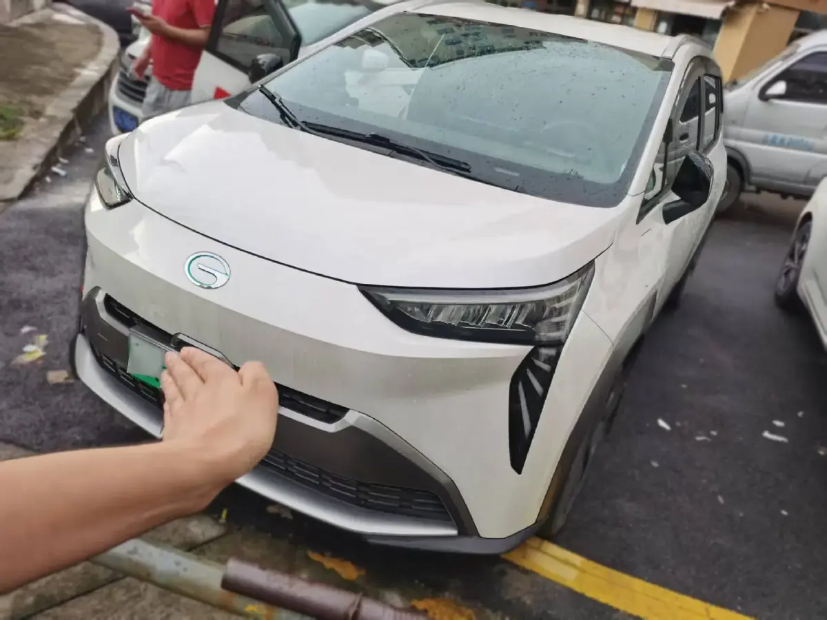 2022 Aion Y BEV 63.98KWH