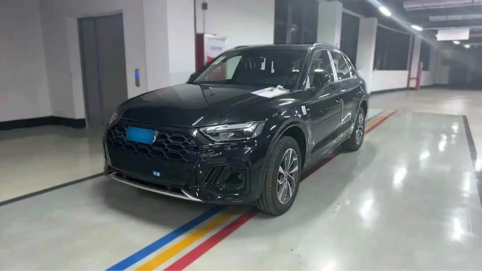 2025 Audi Q5L 2.0T 245HP L4 7DCT