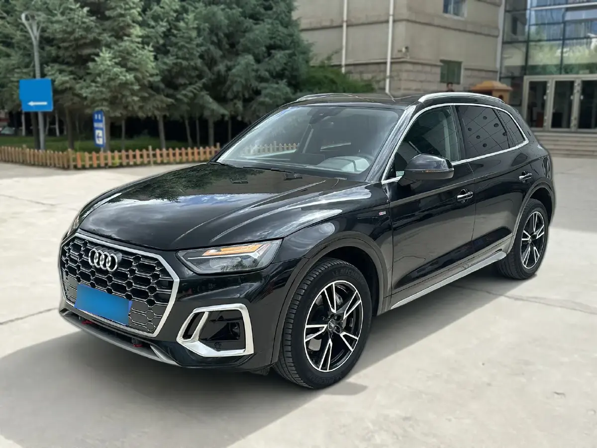 2022 Audi Q5L 2.0T 190HP L4 7DCT