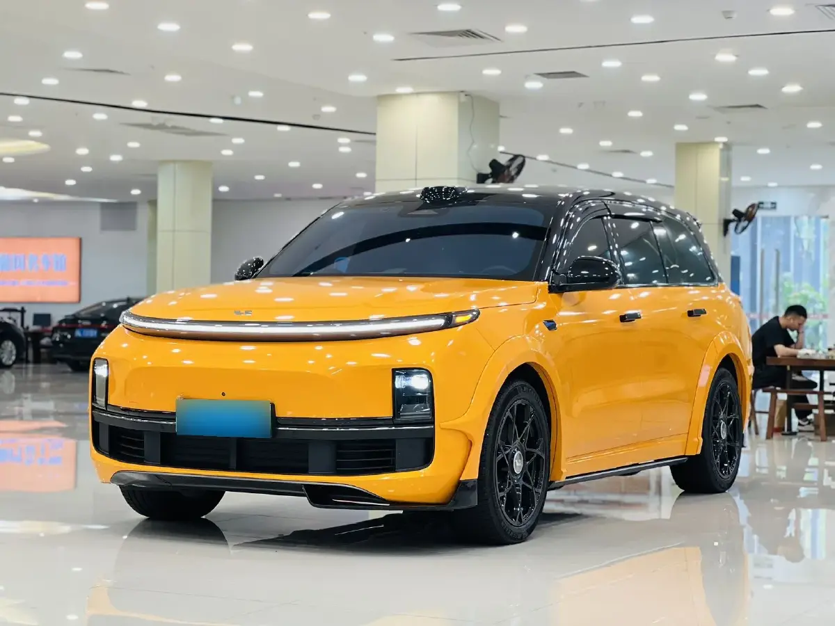 2022 Li L9 Range Extended 154HP REEV 42.6KWH