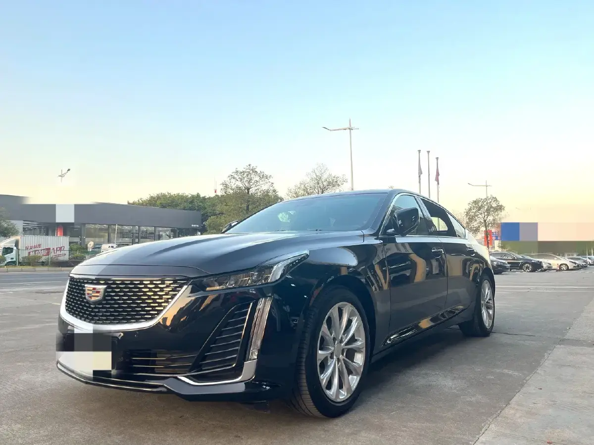 2023 Cadillac CT5 2.0T 237HP L4 10AT