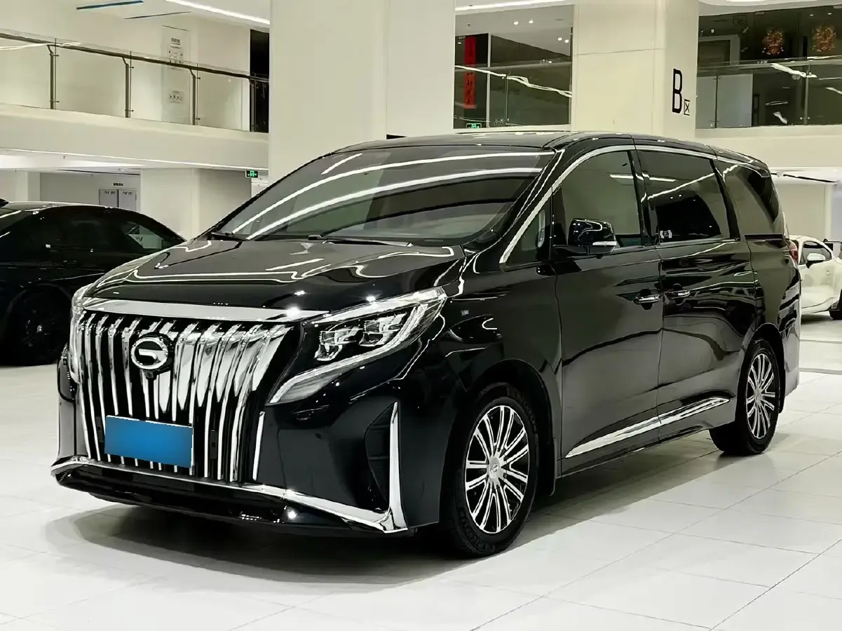 2021 GAC Trumpchi M8 2.0T 252HP L4 8AT