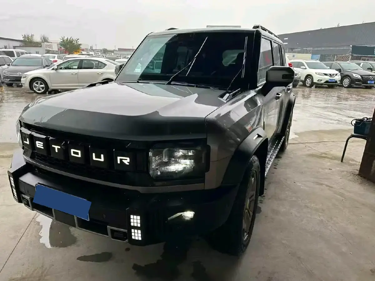 2023 Jetour Traveller 2.0T 254HP L4 8AT