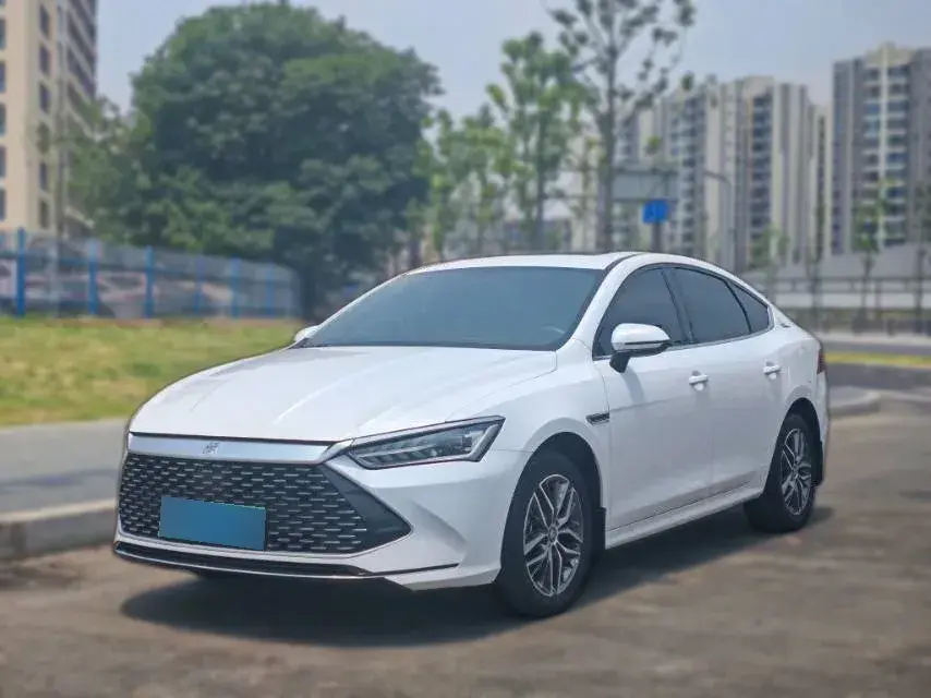 2021 BYD Qin Plus 1.5L 110HP L4 E-CVT PHEV 18.32KWH