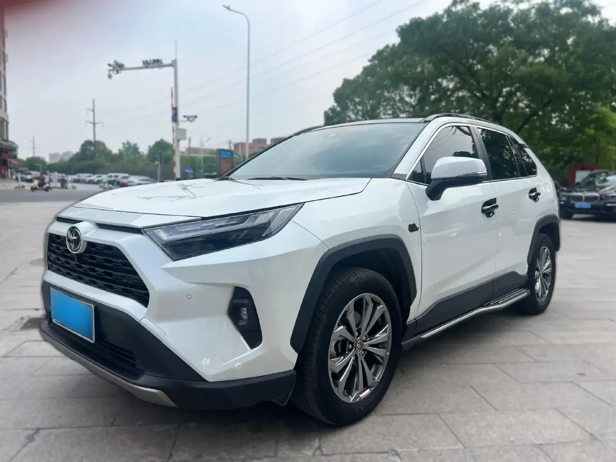 2023 Toyota RAV4 2.0L 171HP L4 CVT