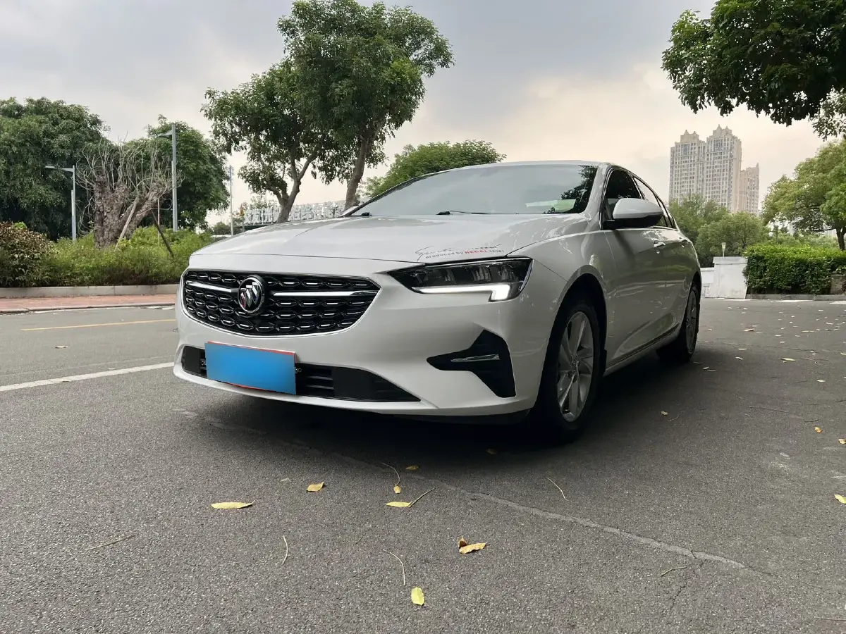 2022 Buick Regal 1.5T 169HP L4 9AT
