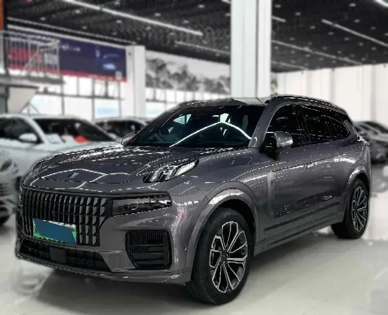 2023 LYNK&CO 09 EM-P 2.0T 254HP L4 3DHT PHEV 40.1KWH