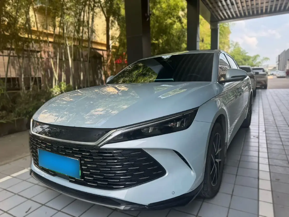 2024 BYD QinL 1.5L 101HP L4 E-CVT PHEV 15.87KWH