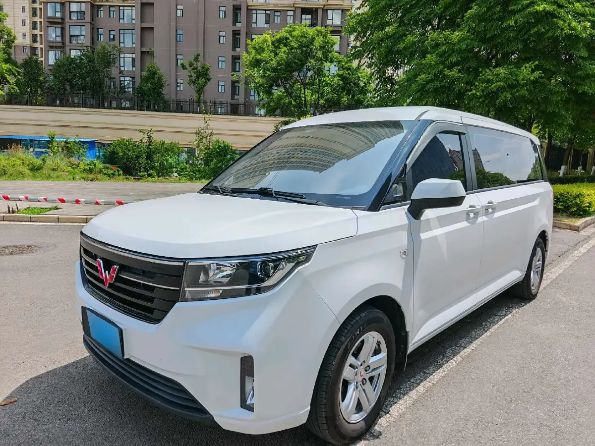 2021 WuLing ZhengChen 1.5T 147HP L4 6MT