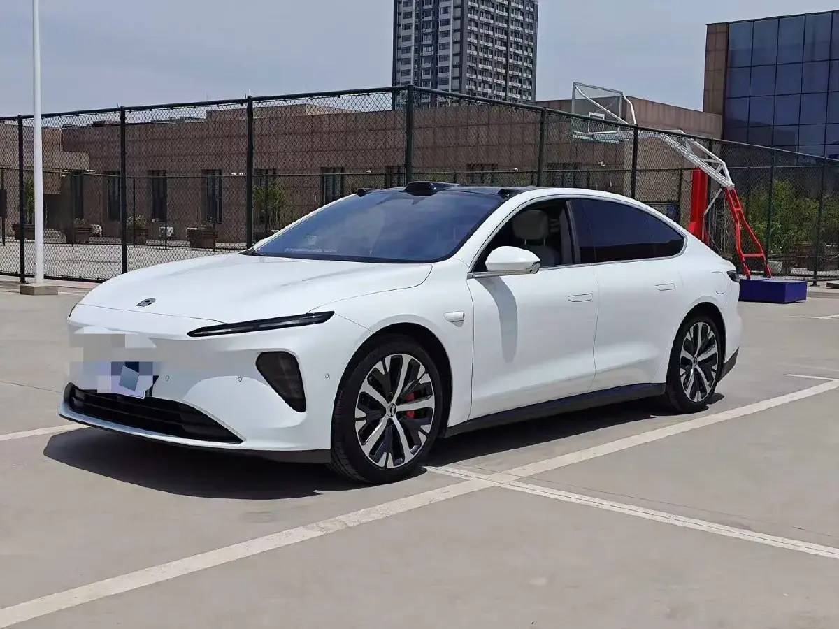 2023 NIO ET7 BEV 75KWH