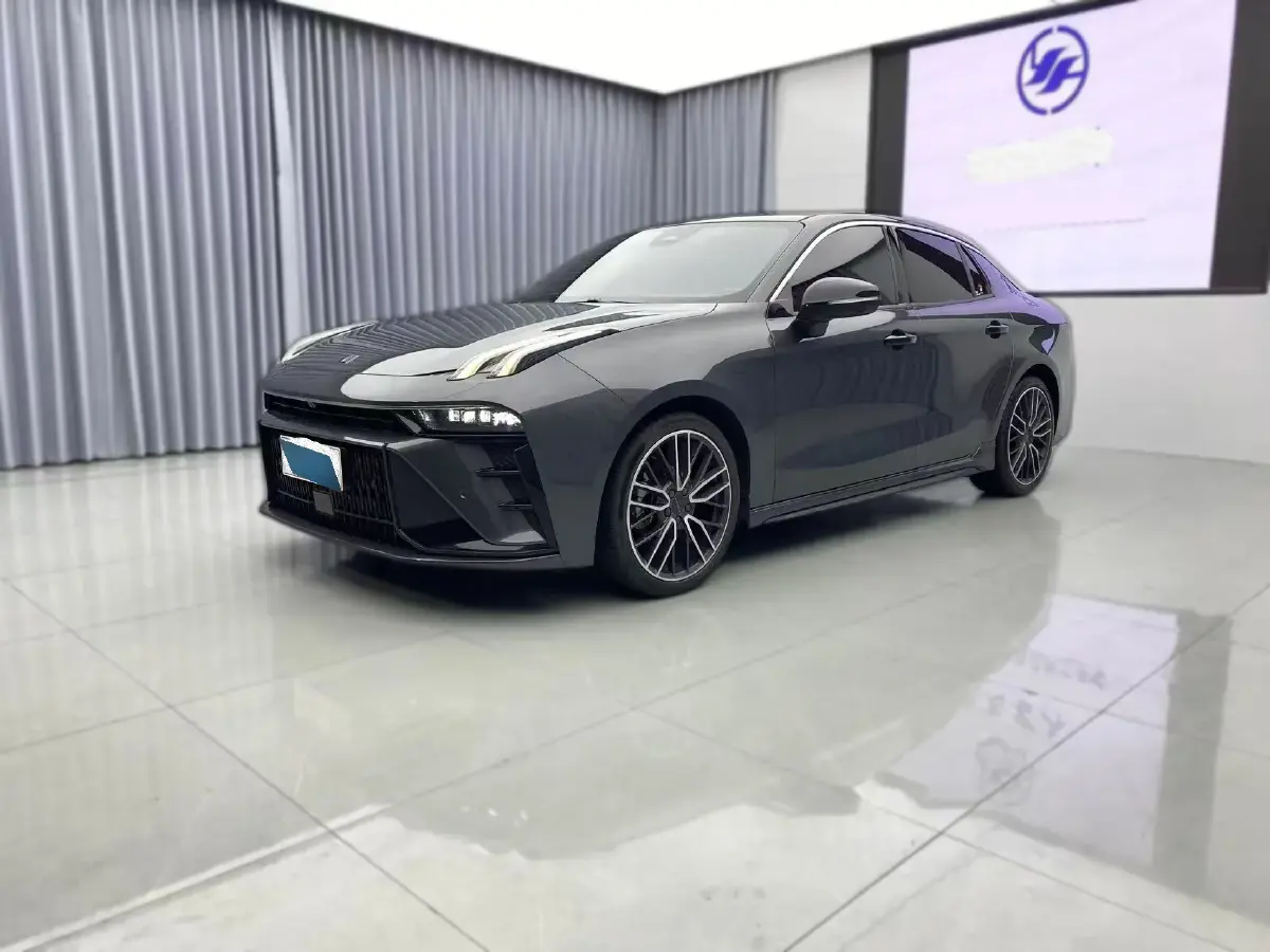 2023 LYNK&CO 03 2.0T 254HP L4 7DCT