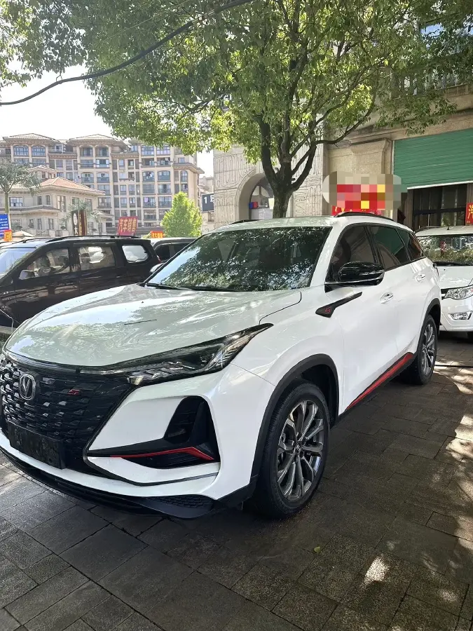 2022 ChangAn CS75 Plus 2.0T 233HP L4 8AT