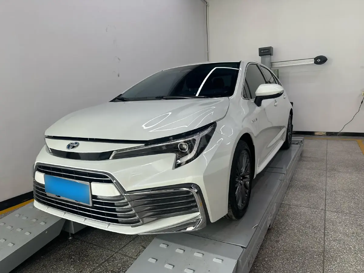 2024 Toyota Paptor 2.0L 152HP L4 E-CVT Hybrid