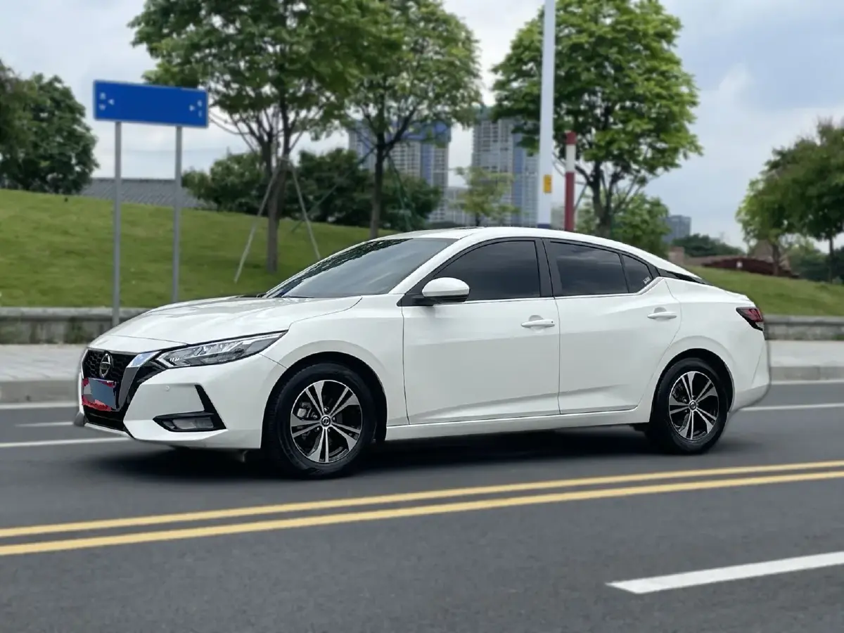 2022 Nissan Sylphy 1.6L 135HP L4 CVT