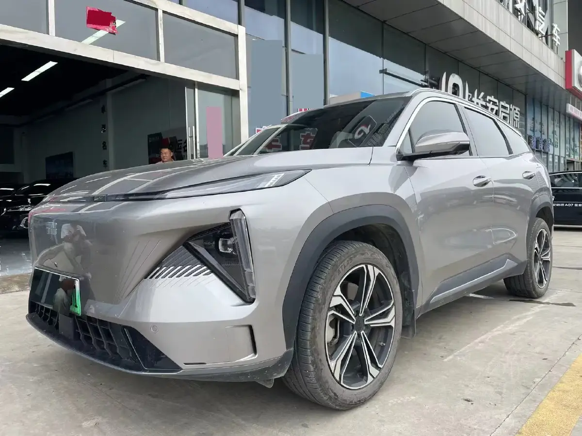 2023 Geely Galaxy L7 1.5T 163HP L4 3DHT PHEV 18.7KWH