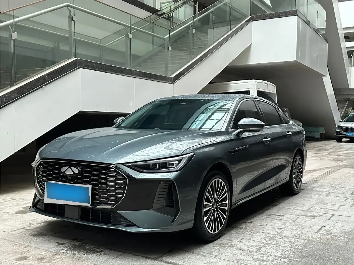 2025 Fulwin FulwinA8L 1.5T 156HP L4 1DHT PHEV 18.67KWH