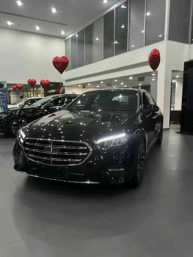 2025 Mercedes-Benz GLC Class 2.0T 204HP L4 9AT