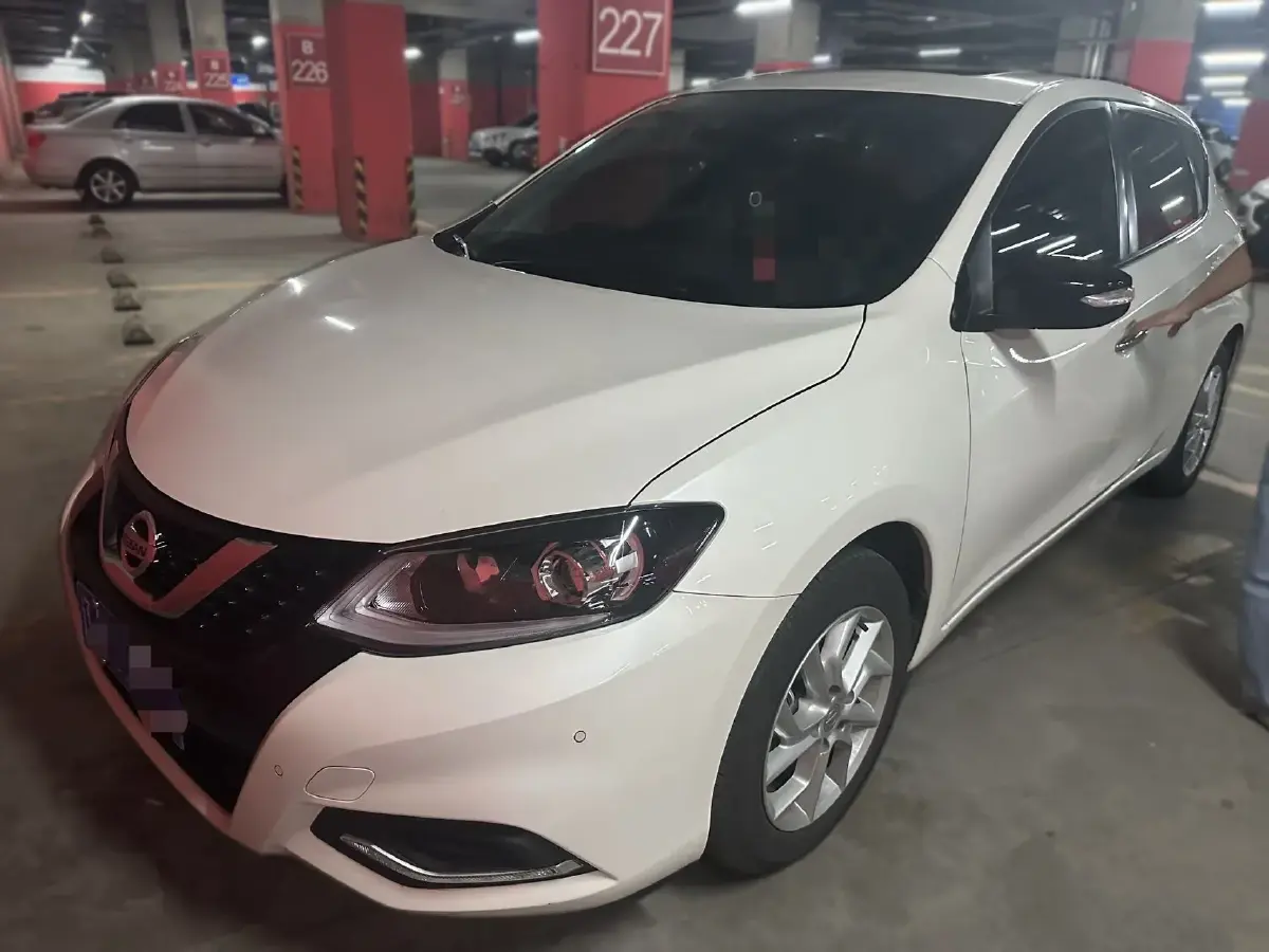 2023 Nissan Tiida 1.6L 122HP L4 CVT