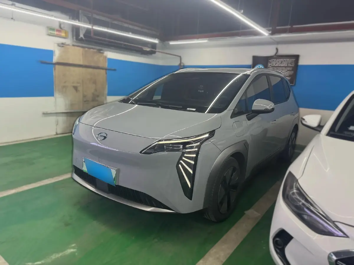 2023 Aion Y BEV 68.2KWH