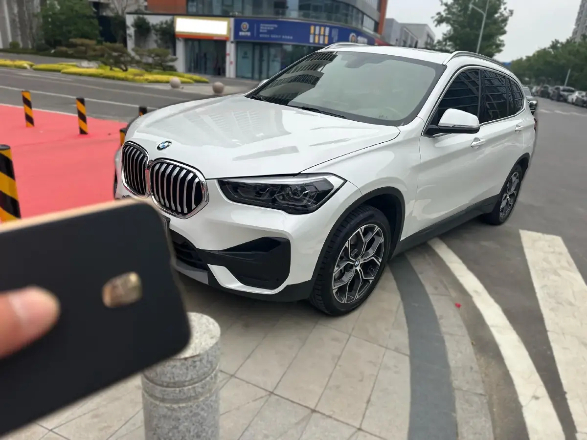 2022 BMW X1 2.0T 192HP L4 7DCT