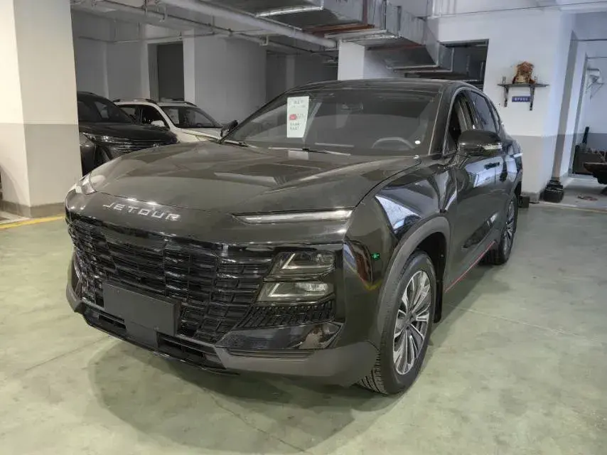 2023 Jetour DASHING 1.5T 156HP L4 6DCT