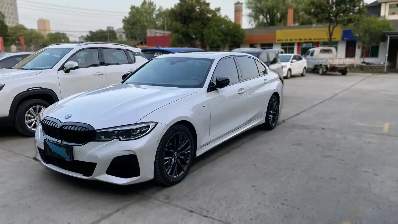 2022 BMW 3 Series 2.0T 184HP L4 8AT