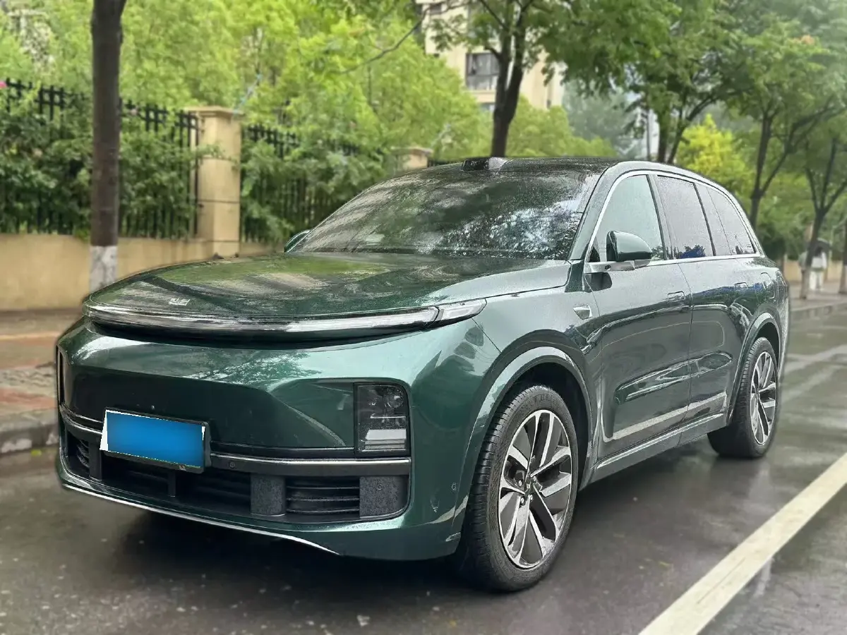 2023 Li L8 Range Extended 154HP REEV 40.9KWH