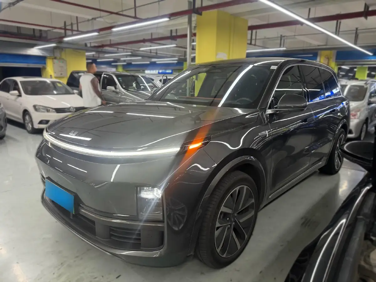 2022 Li L9 Range Extended 154HP REEV 42.6KWH