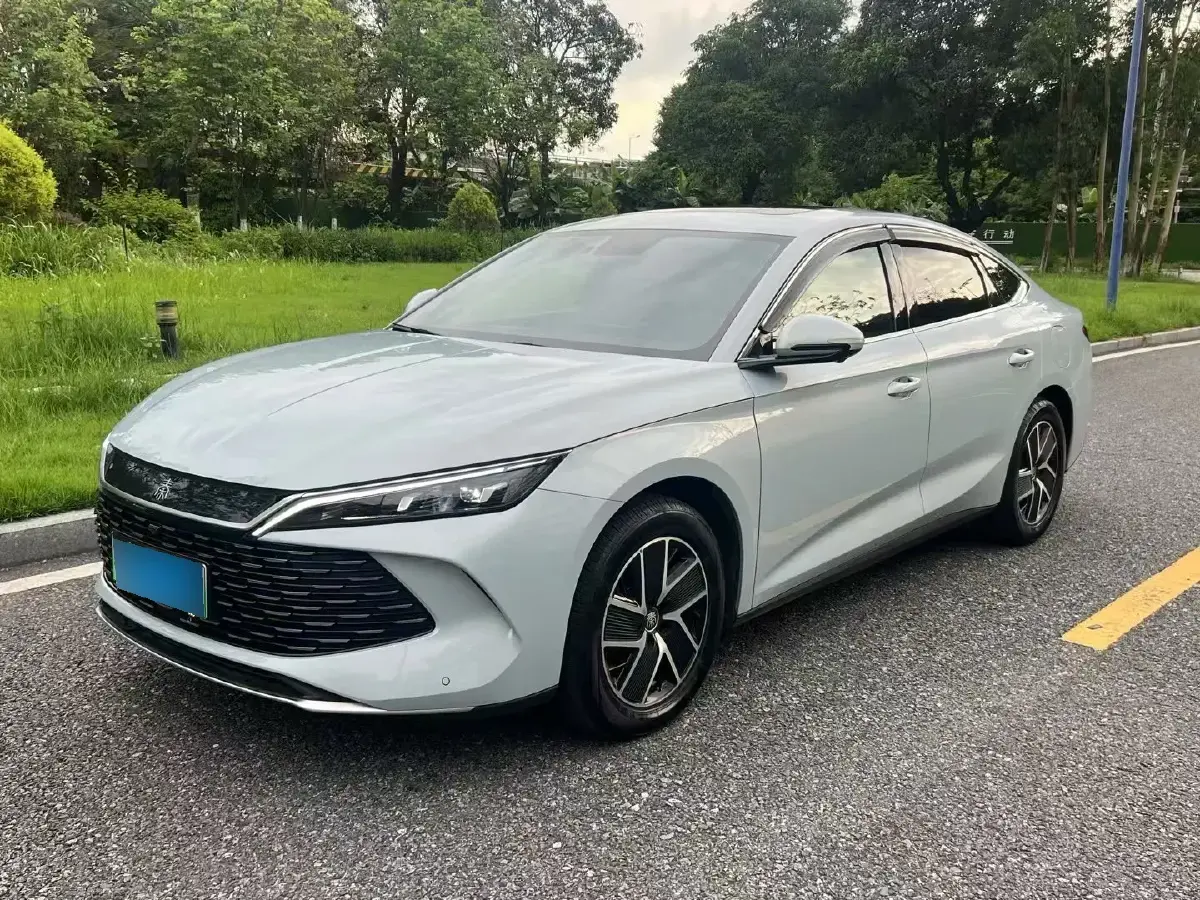 2024 BYD QinL 1.5L 101HP L4 E-CVT PHEV 15.87KWH