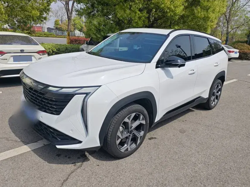 2023 Geely StarRay 1.5T 181HP L4 7DCT