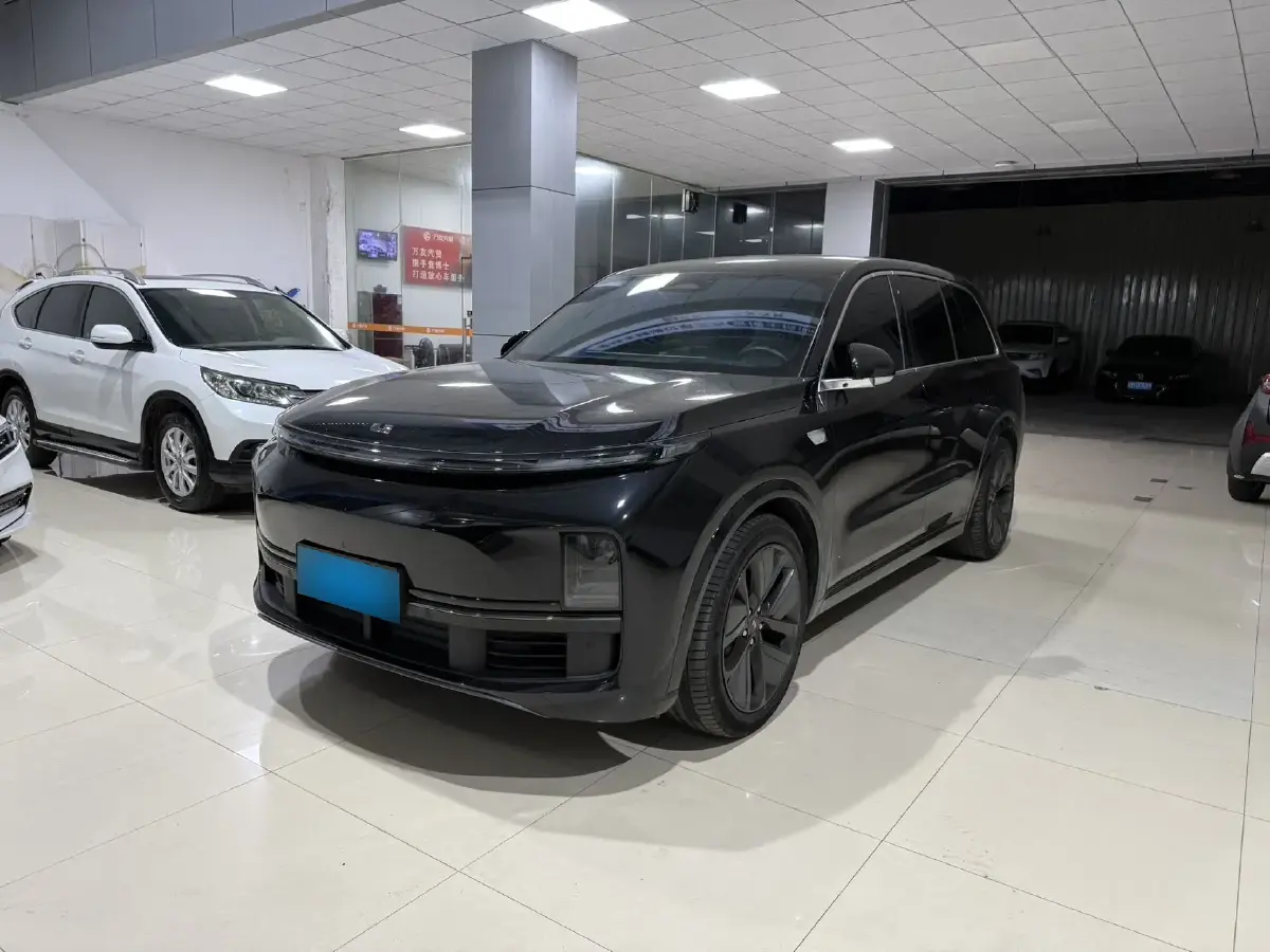 2023 Li L9 Range Extended 154HP REEV 42.6KWH