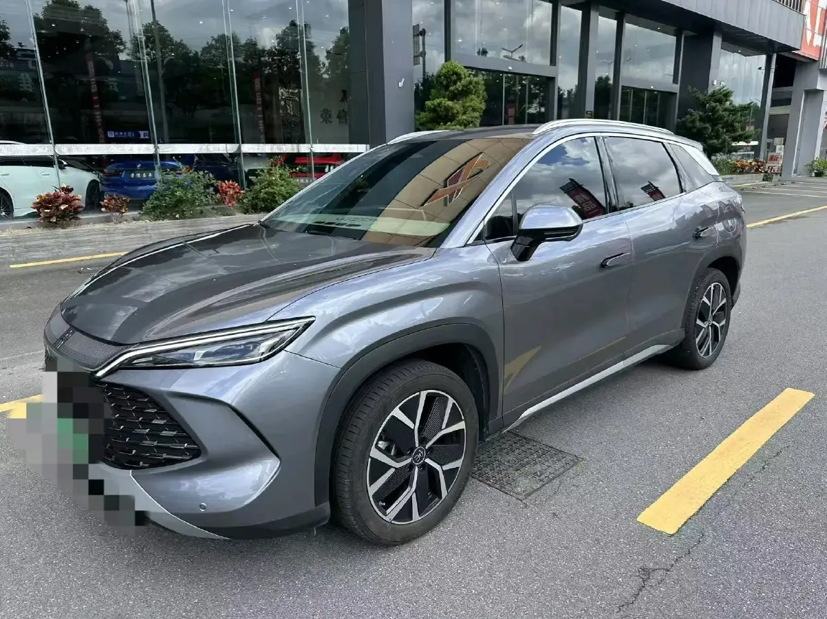 2025 BYD SongL DM-i 1.5L 101HP L4 E-CVT PHEV 26.6KWH