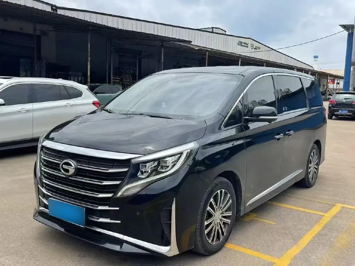 2021 GAC Trumpchi M8 2.0T 252HP L4 8AT