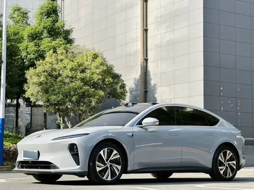 2024 NIO ET5 BEV 75KWH