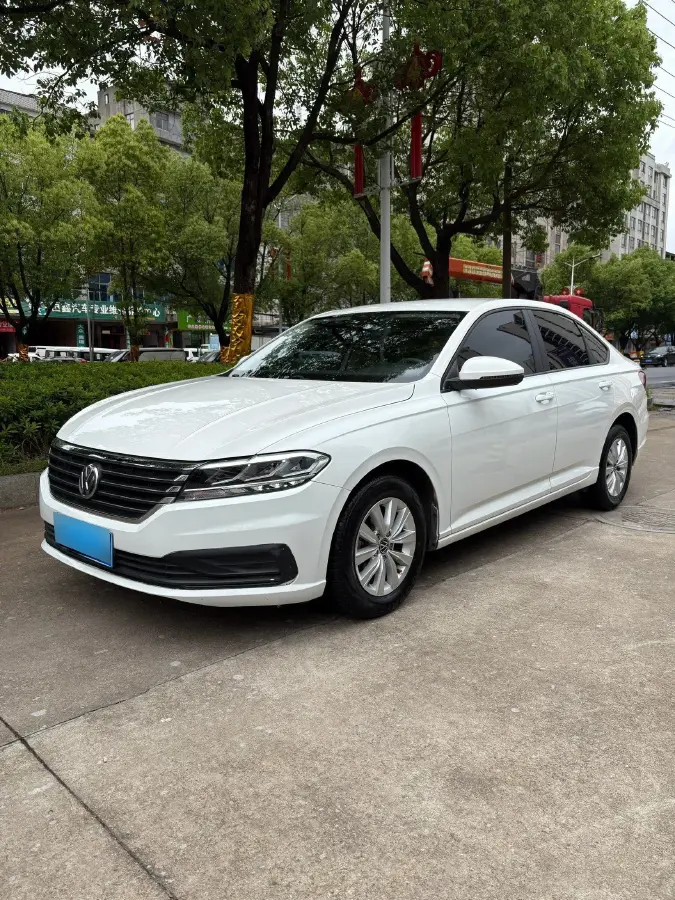 2022 Volkswagen Lavida 1.5L 113HP L4 6AT