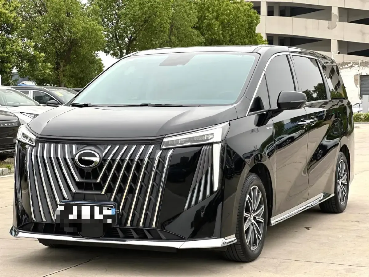 2024 GAC Trumpchi M8 2.0T 252HP L4 8AT