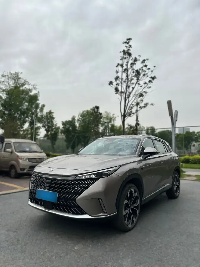 2023 Roewe RX5 1.5T 188HP L4 AMT PHEV 12.3KWH