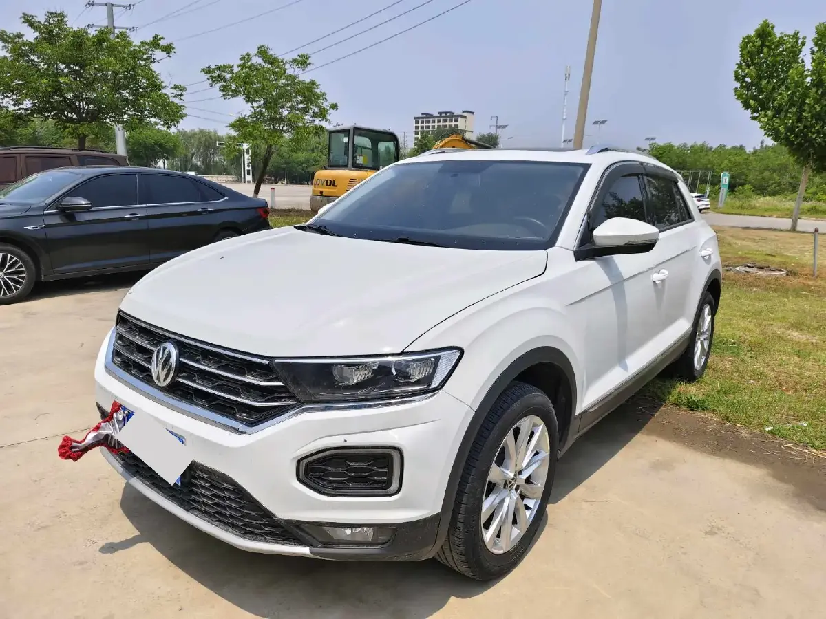 2022 Volkswagen T-Roc 1.4T 150HP L4 7DCT