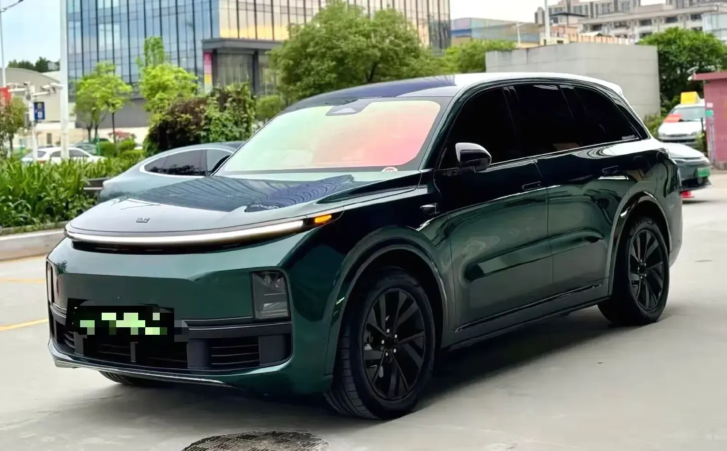 2023 Li L8 Range Extended 154HP REEV 40.9KWH