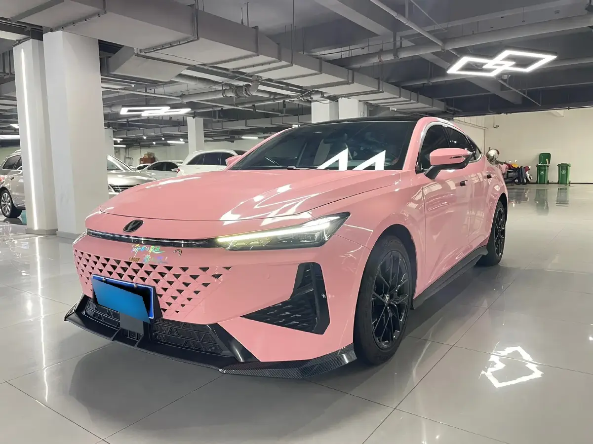 2024 ChangAn UNI-V 1.5T 188HP L4 7DCT