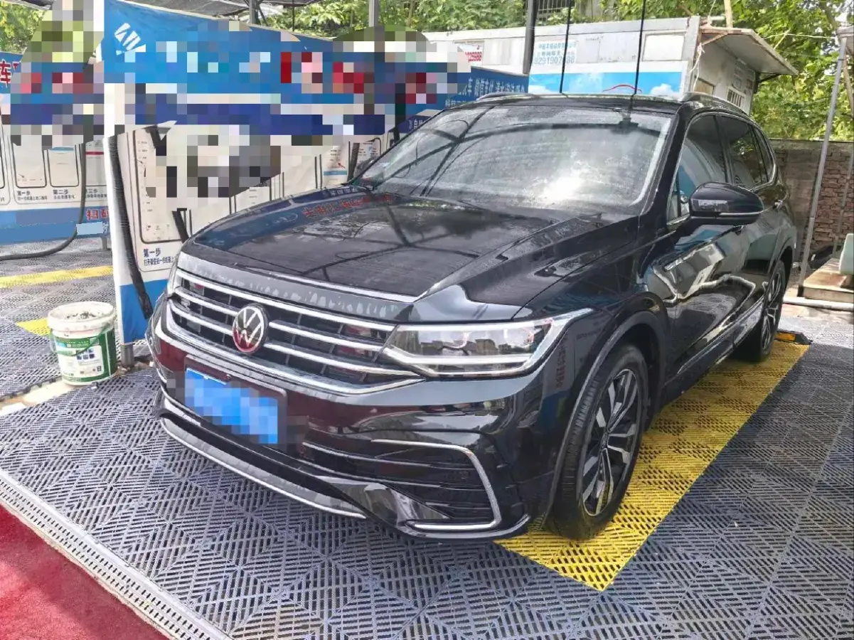 2024 Volkswagen Tiguan L 2.0T 186HP L4 7DCT